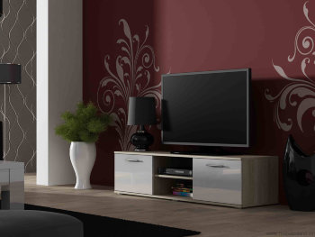 SOHO тумба ТВ 140 S4 CAMA Тумба ТВ 140 Soho фабрики Cama (Польша) выпускается в цветах:
корпус – белый матовый, фасад – белый глянец;
корпус – белый матовый, фасад – черный глянец;
корпус – дуб сонома, фасад – белый глянец;
корпус – черный матовый, фасад – белый глянец;
корпус – черный матовый, фасад – черный глянец.